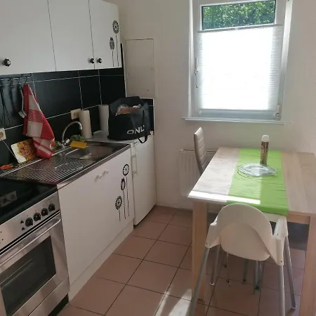 Alleinstehende Ferienwohnung 아파트 졸링겐