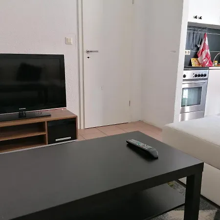 Alleinstehende Ferienwohnung * 졸링겐
