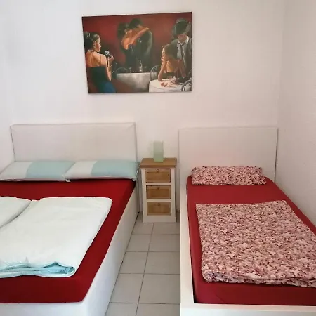 아파트 Alleinstehende Ferienwohnung